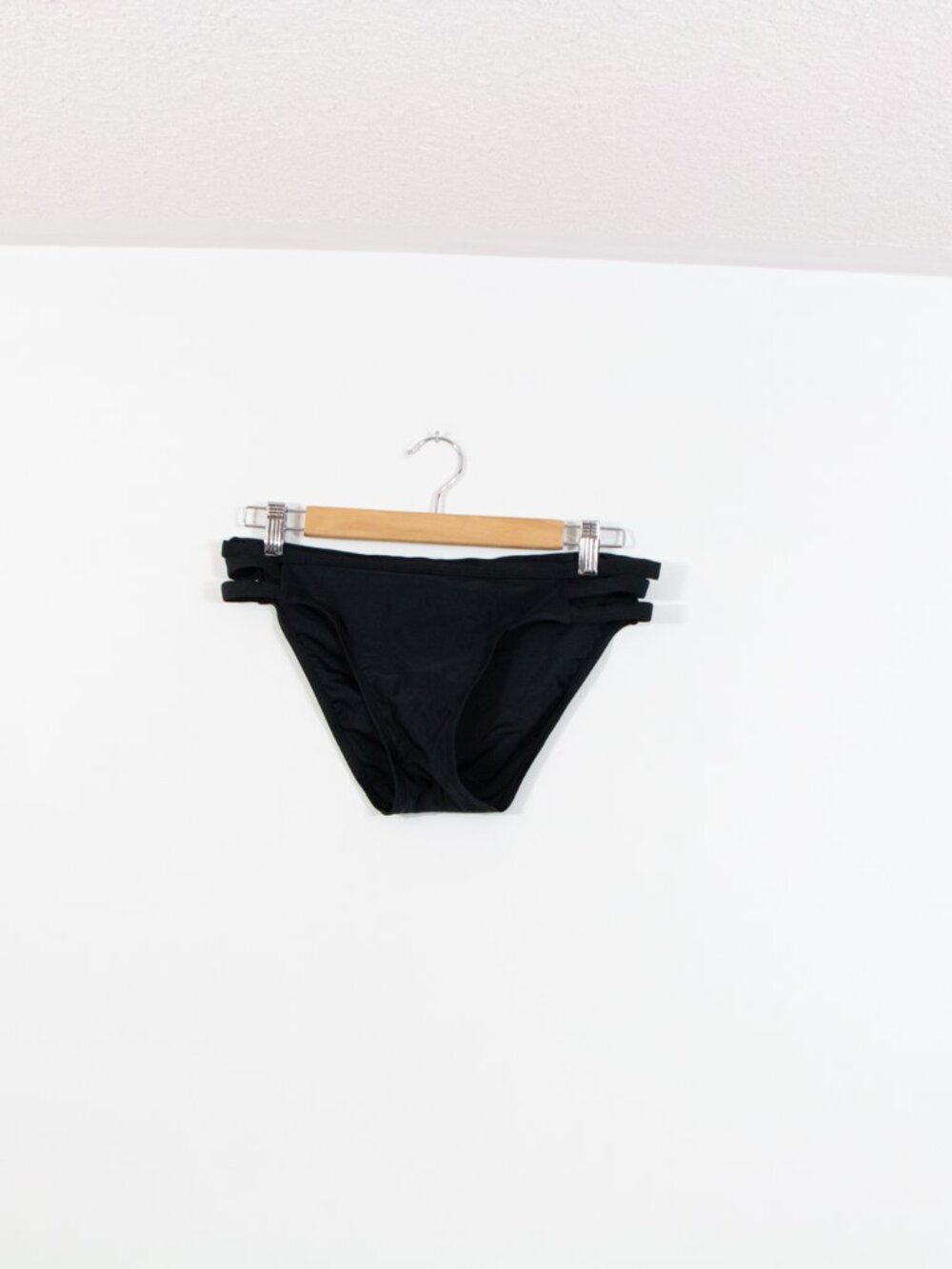 *Aloha Black Bikini Bottoms